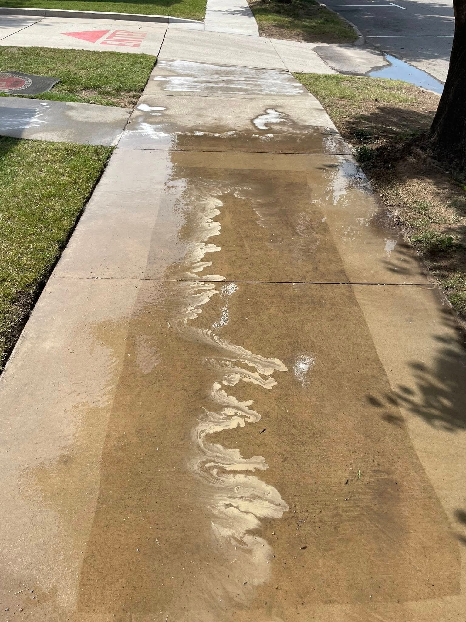 Driveway pressure washing in Oklahoma City OK